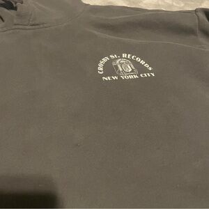 RELAXED CROSBY STREET RECORDS GRAPHIC HOLLISTER HOODIE